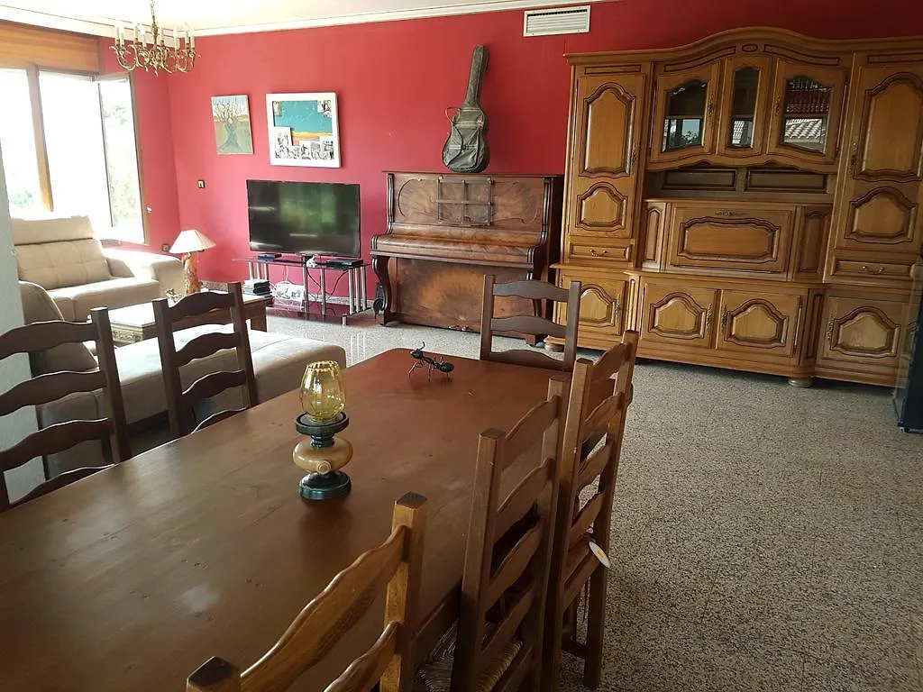 Tatil Evi Can Berge Villa Figueres
